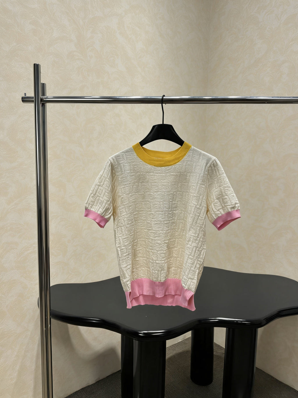 FENDI 26S SHORT SLEEVE KNIT T-SHIRT 140