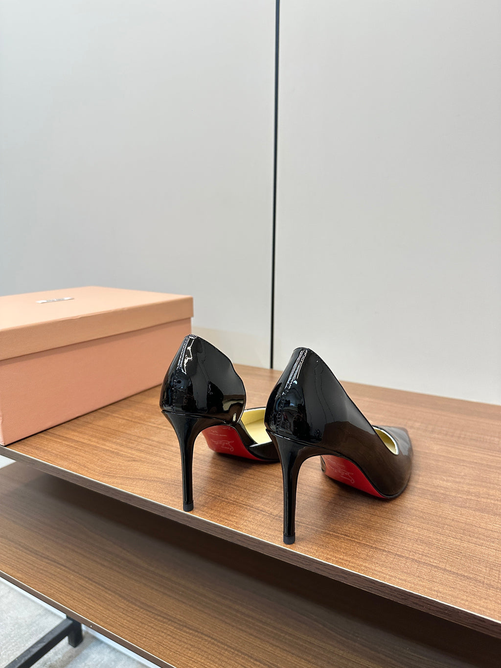 IRIZA PUMPS 85MM IN BLACK PATENT CALFSKIN