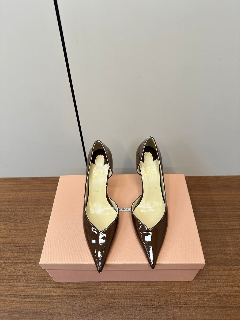 IRIZA PUMPS 85MM IN BROWN PATENT CALFSKIN