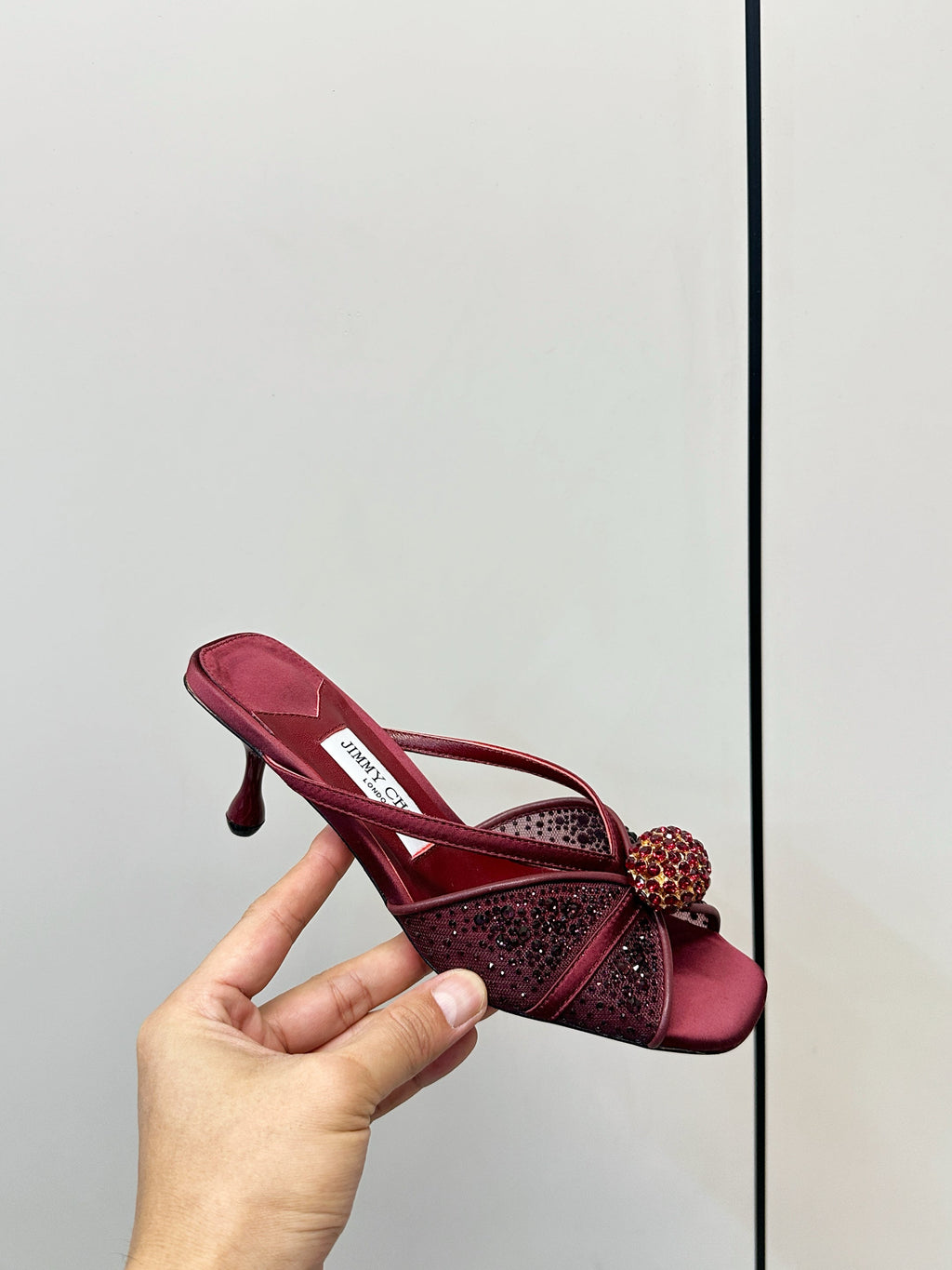 JIMMY CHOO 26S SACORA MULE 80 MM IN DARK RED CRYSTAL EMBELLISHMENT