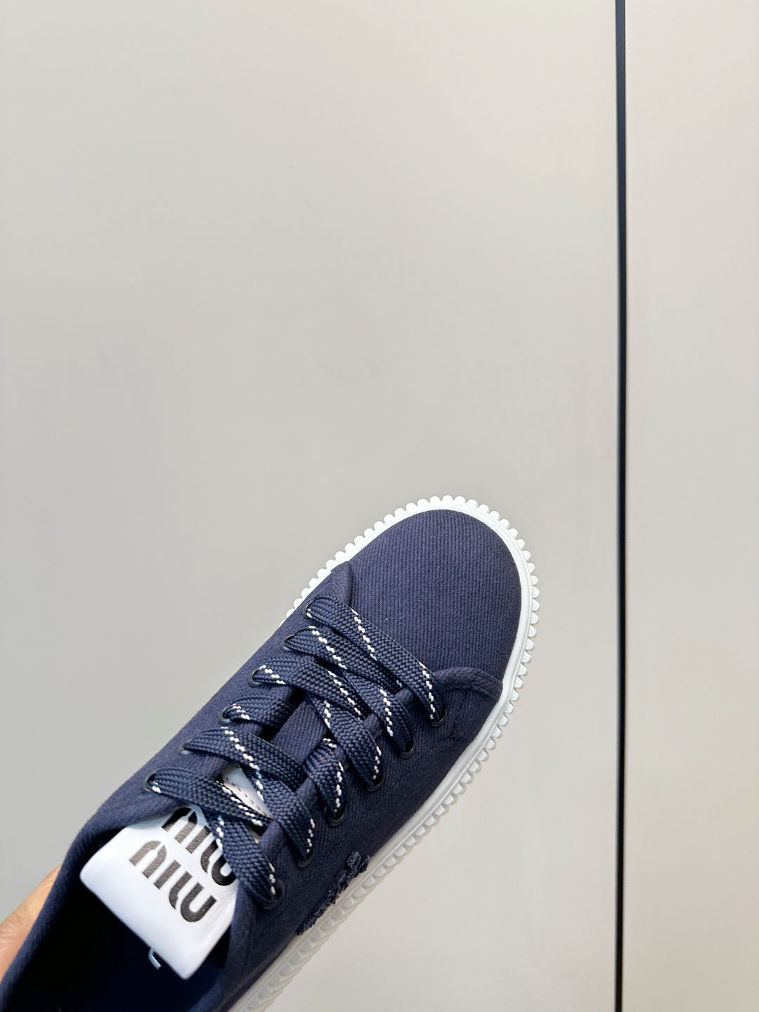 MIUMIU 26S PLATFORM SNEAKERS IN NAVY BLUE CANVAS