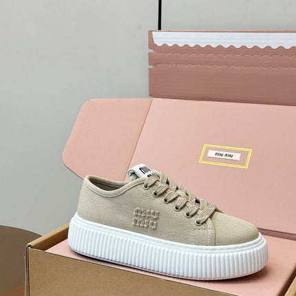 MIUMIU 26S PLATFORM SNEAKERS IN BEIGE CANVAS