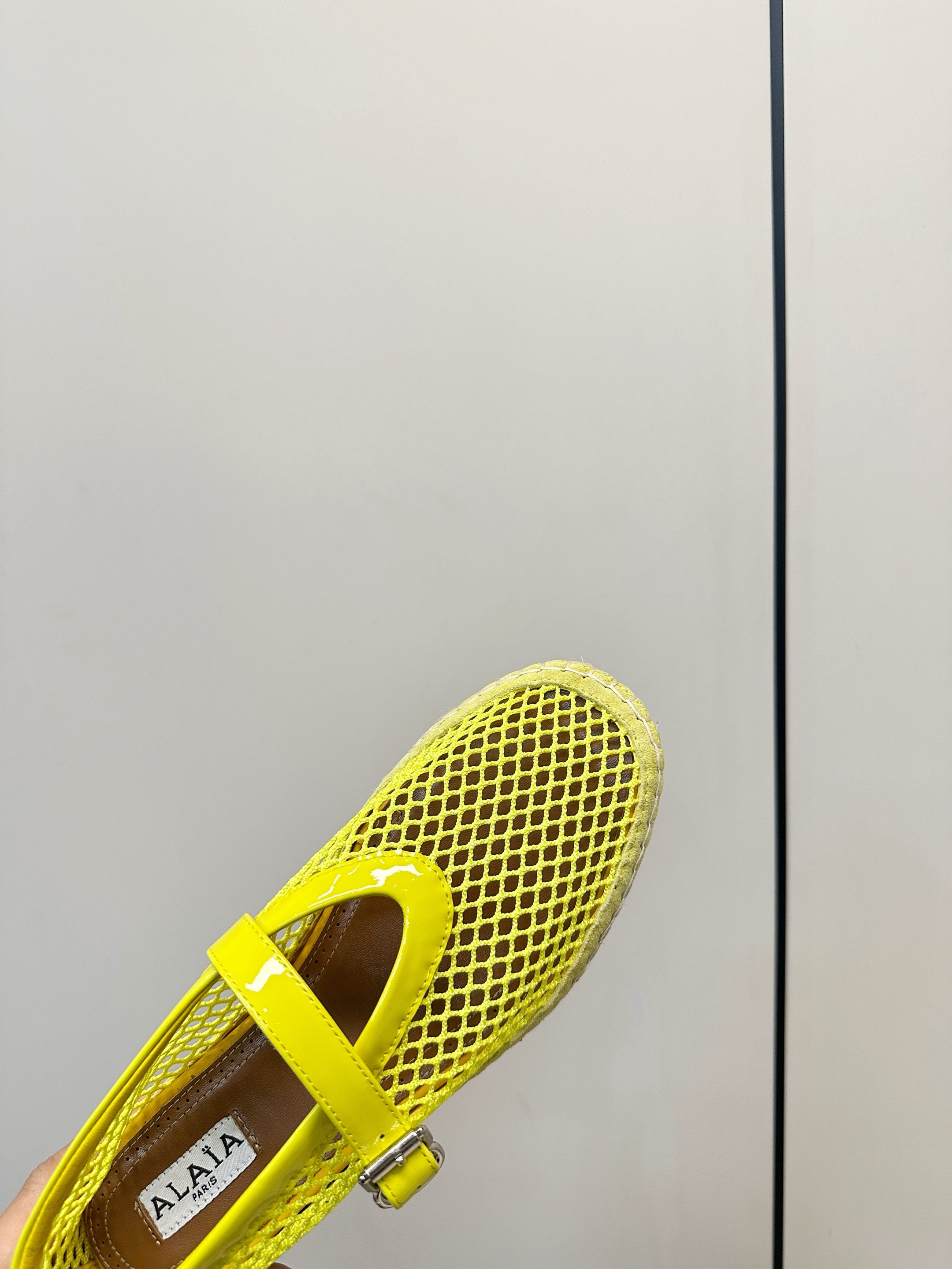 ALAIA 26S ESPADRILLES IN NEON YELLOW SOFT PATENT LEATHER AND MESH