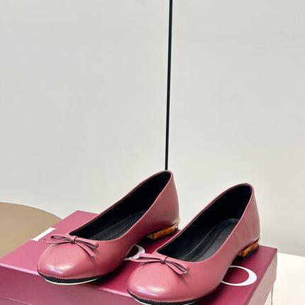 GUCCI 26S ROUND TOE BALLET FLATS IN DARK RED LAMBSKIN