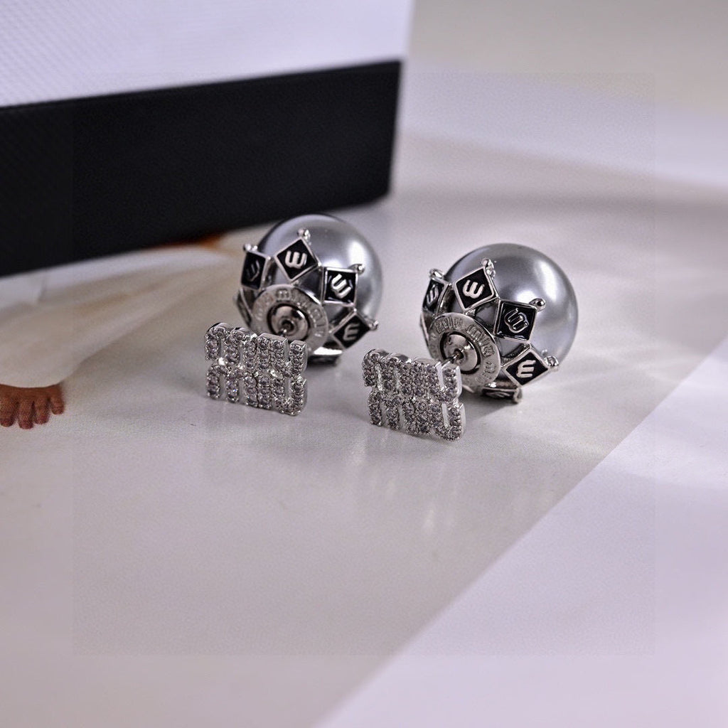 MIUMIU 26S CRYSTAL LOGO PEARL BACK STUD EARRINGS IN SILVER TONE METAL 612742