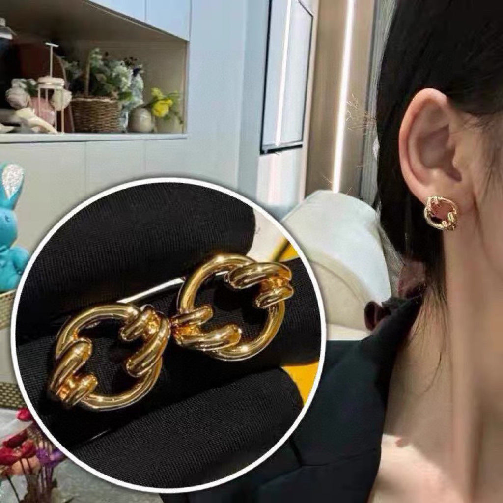 FENDI 26S KNOT HOOP EARRINGS IN GOLD TONE METAL 625596