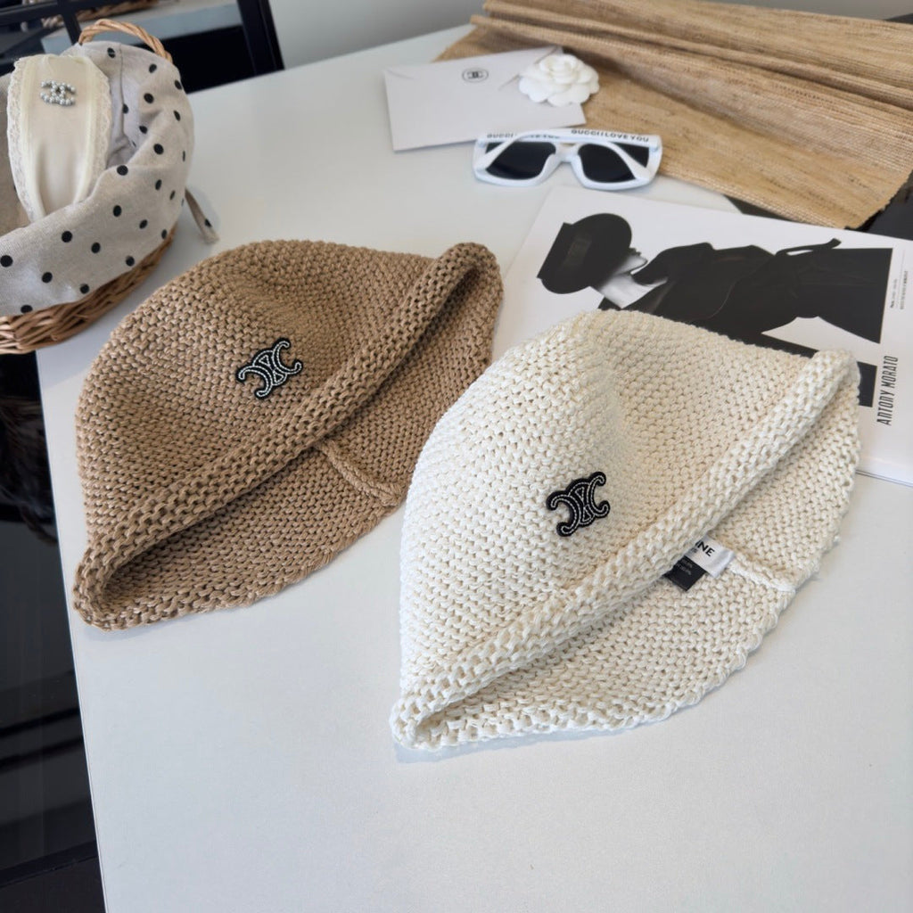 CELINE 26S KNIT BUCKET HAT STYLE 58