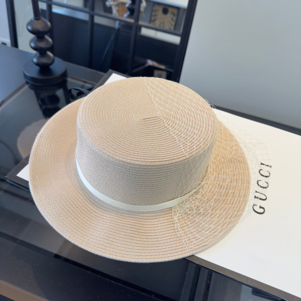 GUCCI 26S WIDE-BRIMMED STRAW HAT 146