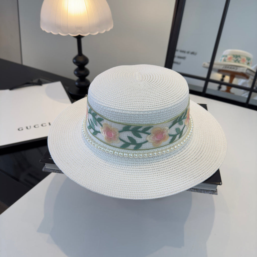 GUCCI 26S WIDE-BRIMMED STRAW HAT 251