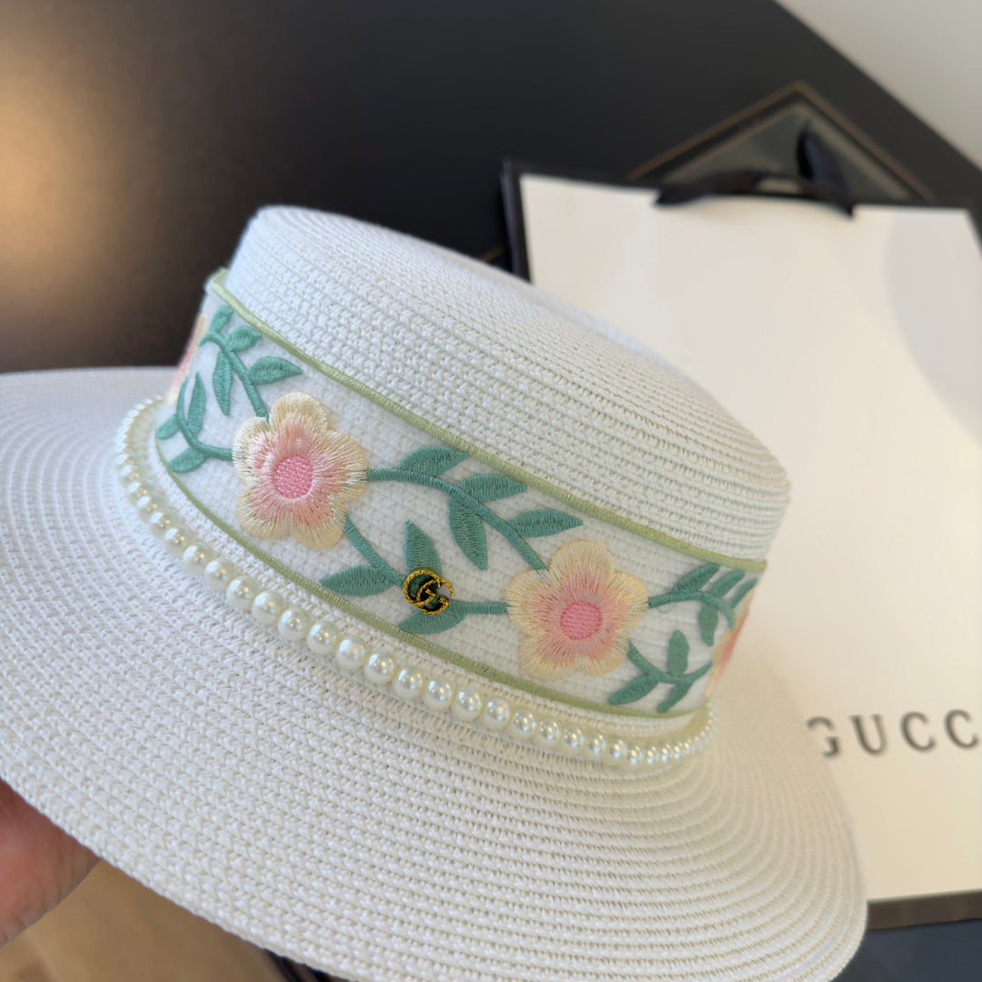 GUCCI 26S WIDE-BRIMMED STRAW HAT 251