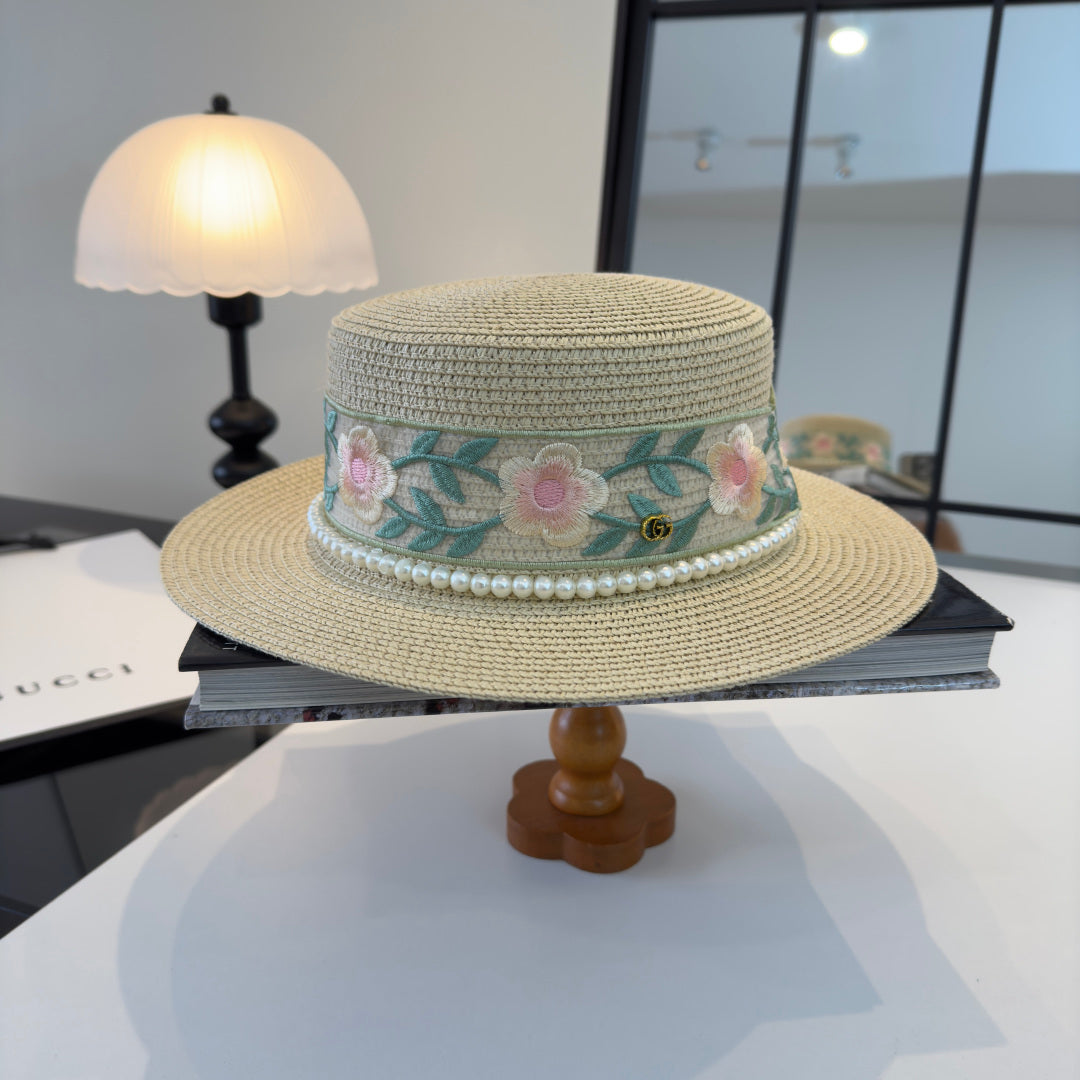 GUCCI 26S WIDE-BRIMMED STRAW HAT 248