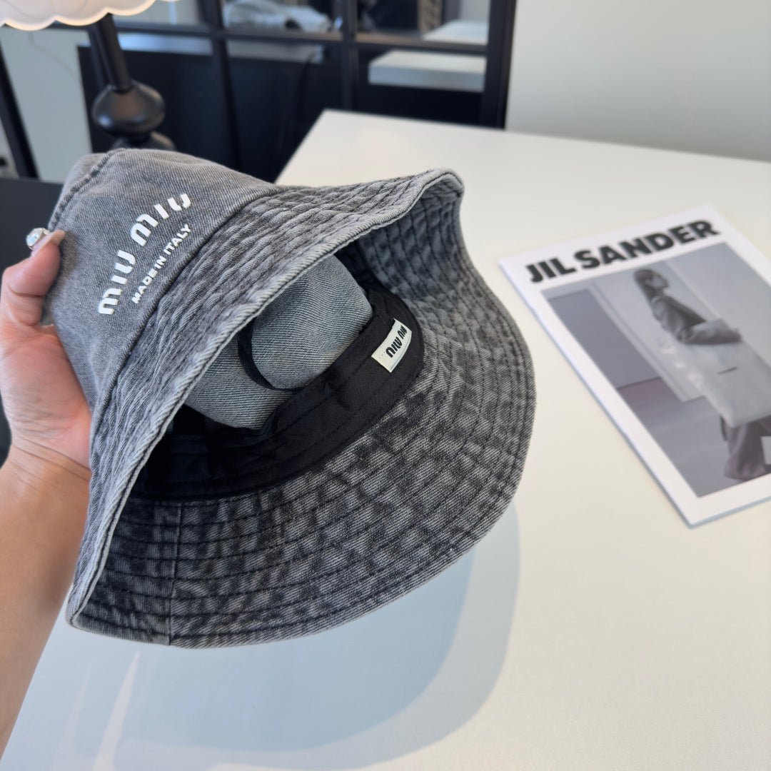 MIUMIU 26S DENIM BUCKET HAT 340424