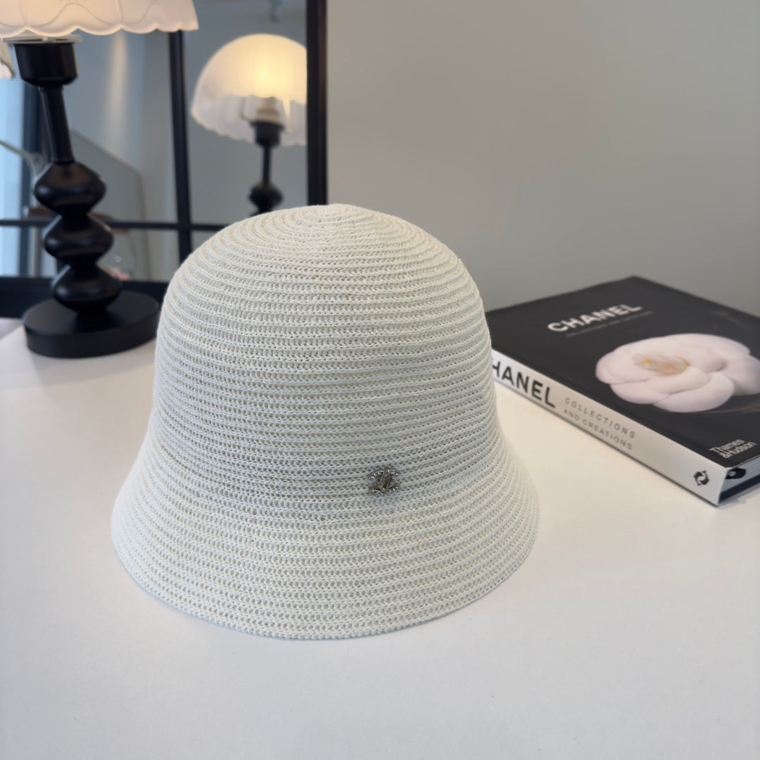CHANEL 26S STRAW CLOCHE HAT 335917