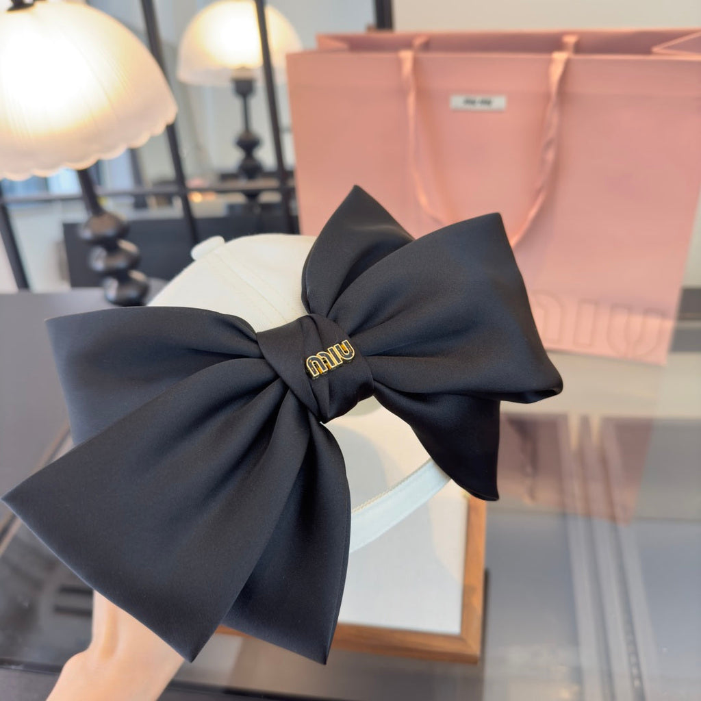 MIUMIU 26S BOW BASEBALL CAP 343531
