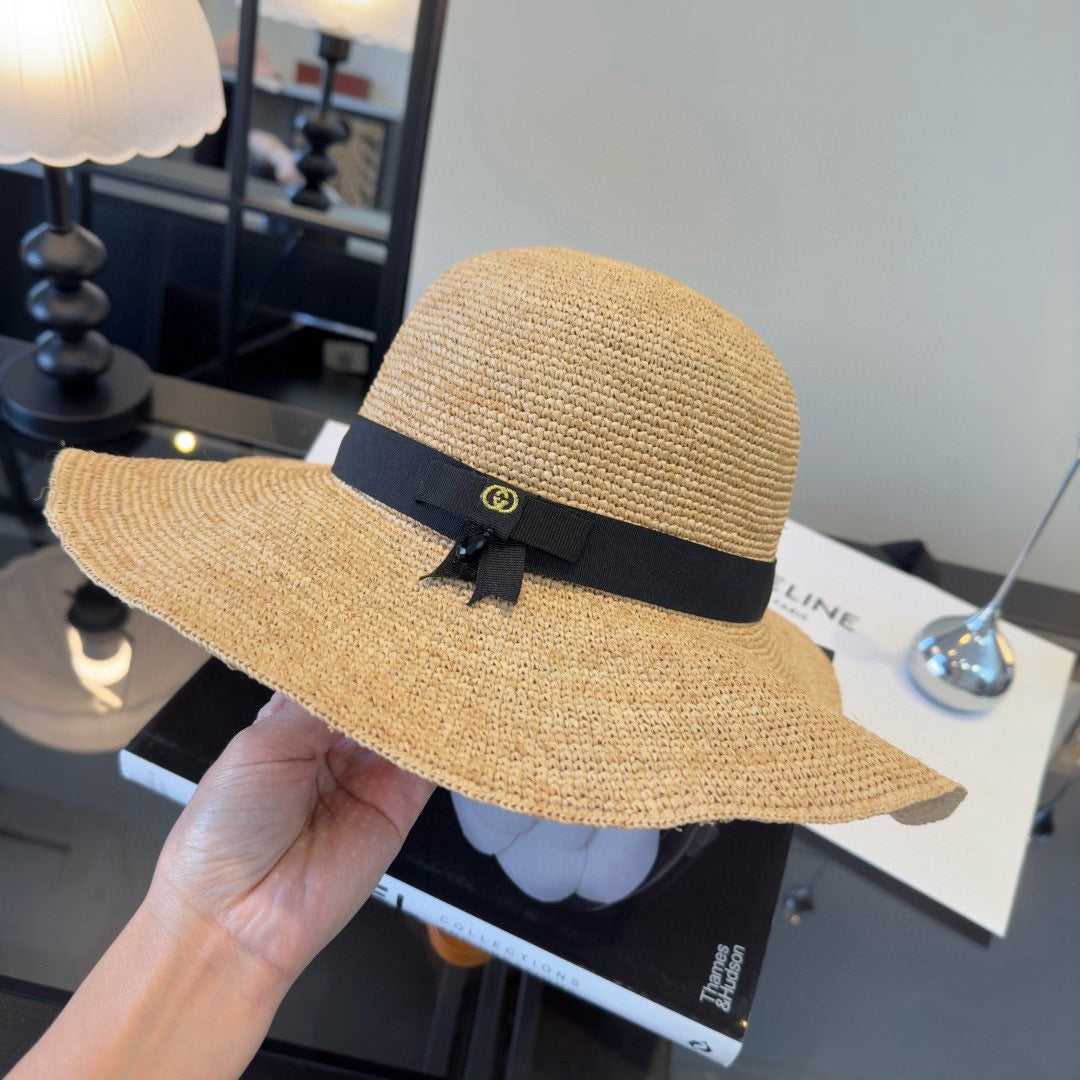 GUCCI 26S WIDE-BRIMMED STRAW HAT 224