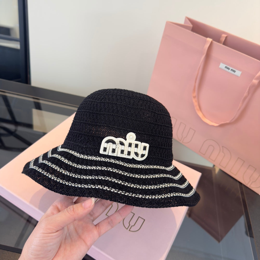 MIUMIU 26S CROCHET BUCKET HAT 342085