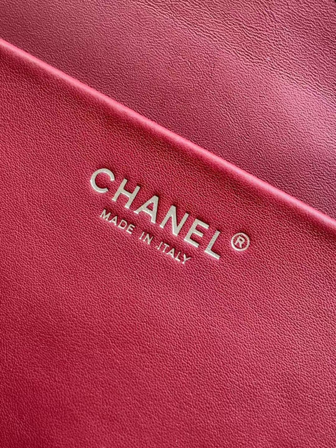 CHANEL 26S SOUPLISSIMO MAXI FLAP 39 IN BLACK GRAINED CALFSKIN SILVER HARDWARE