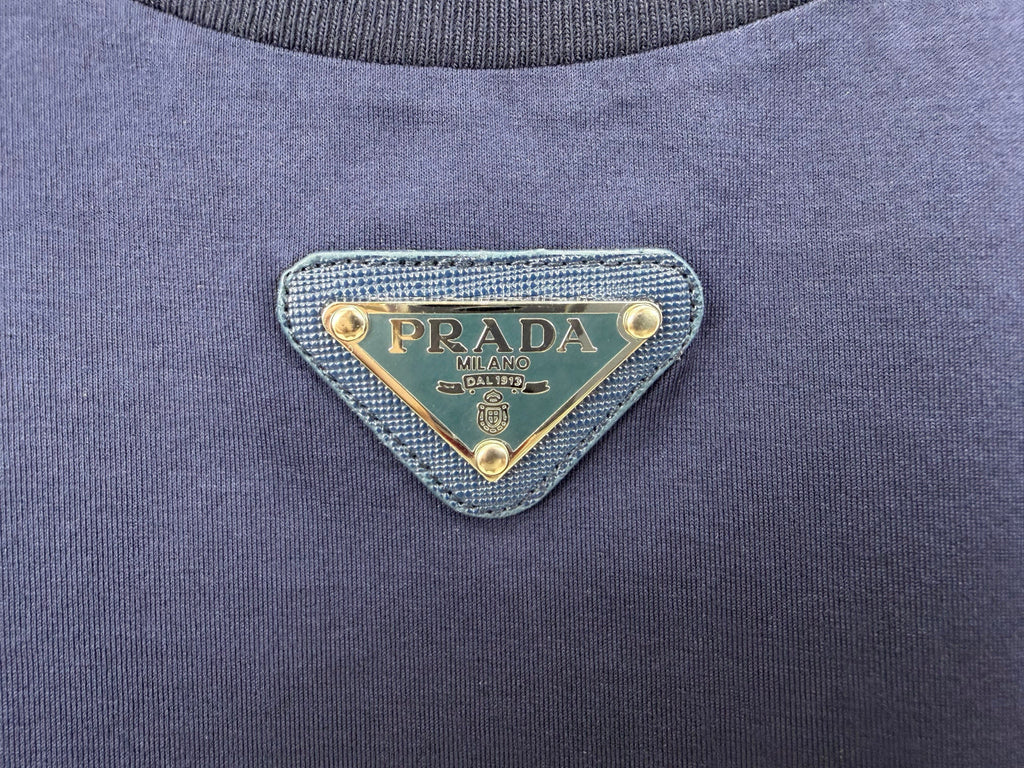 PRADA 26S SHORT SLEEVED T-SHIRT 716