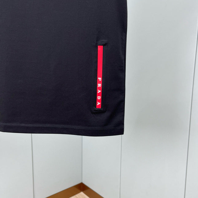 PRADA 26S SHORT SLEEVED T-SHIRT 718