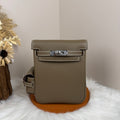 HM 25S KELLY JUMP 17 CM IN MUSHROOM BROWN SWIFT WITH SILVER HARDWARE