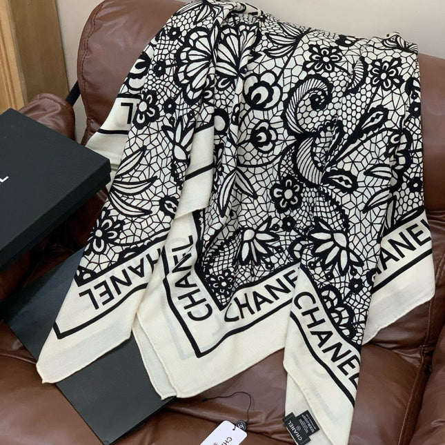 CHANEL 25S SCARF 135 CM IN CASHMERE AND SILK 943316