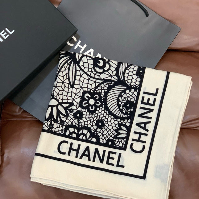 CHANEL 25S SCARF 135 CM IN CASHMERE AND SILK 943316