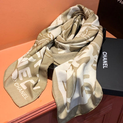 CHANEL 25S SCARF 135 IN CASHMERE 991696