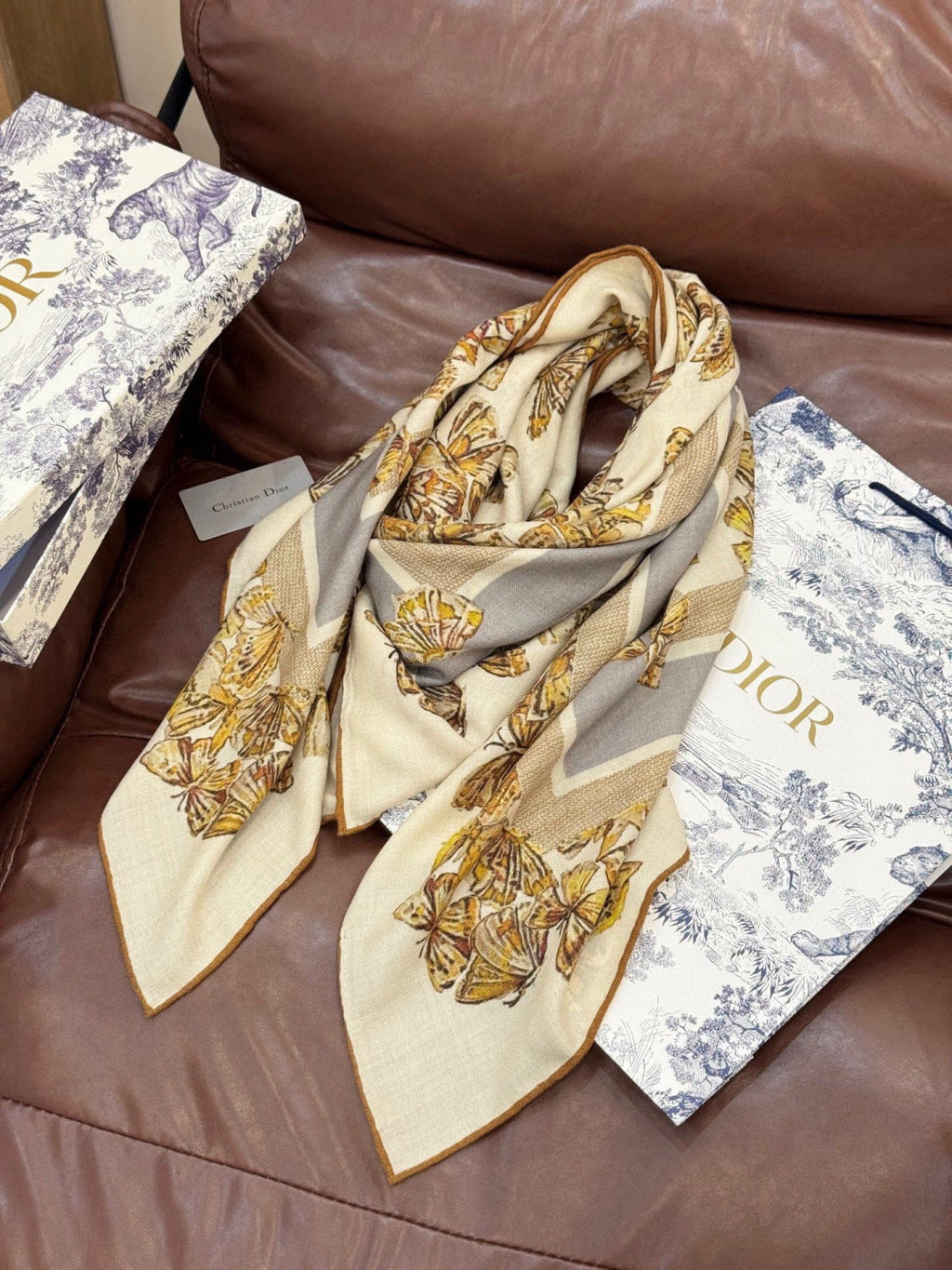 DIOR 26S SCARF 135CM IN CASHMERE SILK 126118