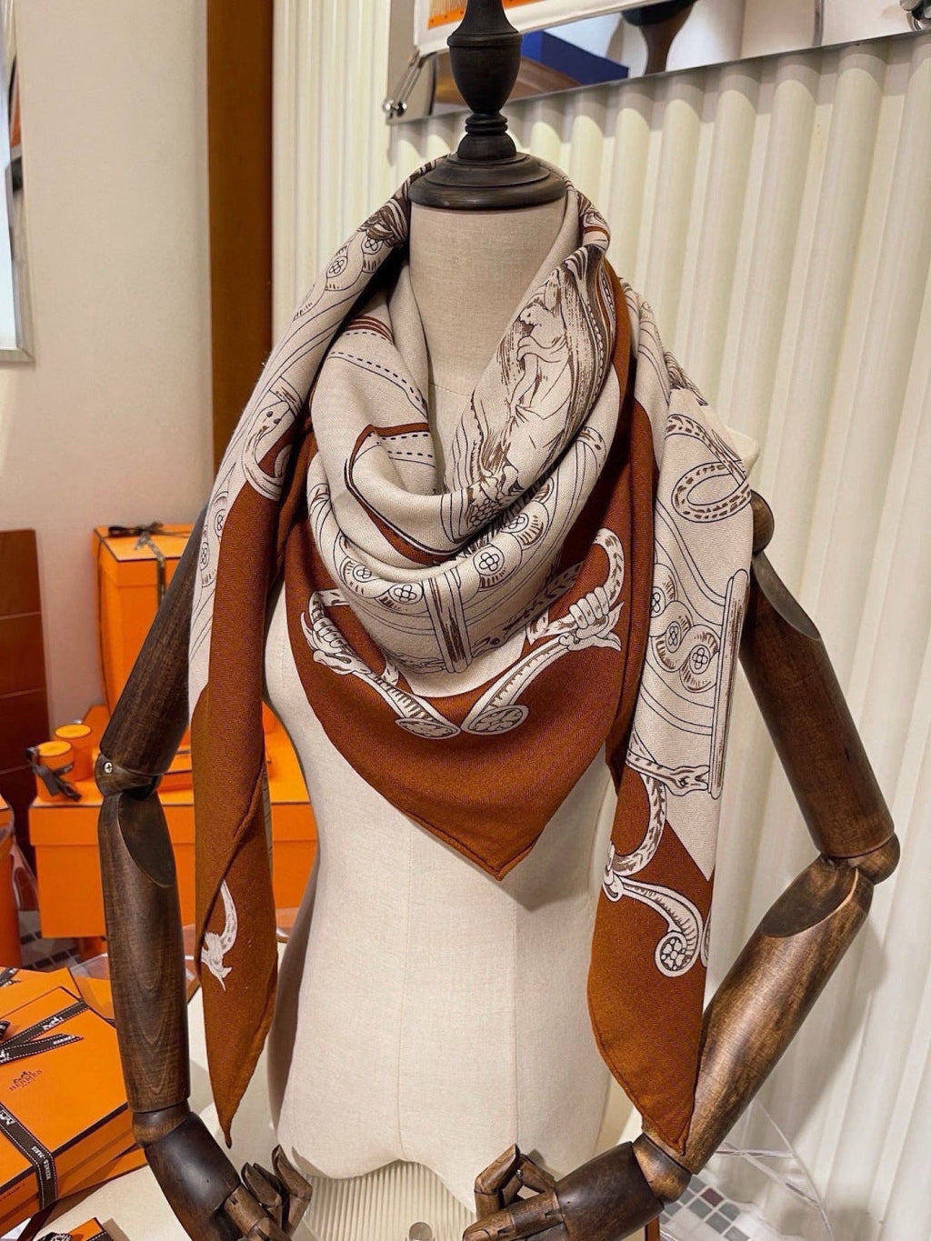 HERMES 26S SCARF 140 IN CASHMERE AND SILK 303354