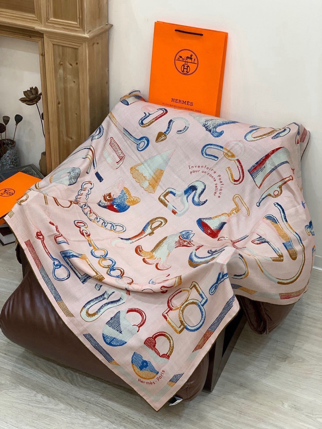 HERMES 26S SCARF 140 IN CASHMERE AND SILK 303158
