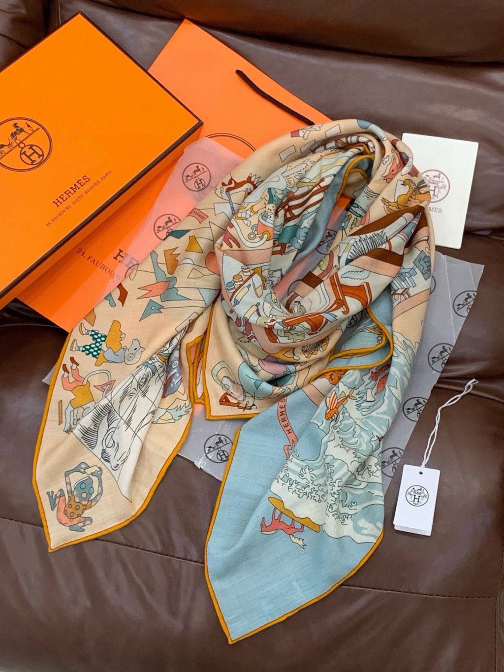 HERMES 26S SCARF 135 IN CASHMERE AND SILK 304250
