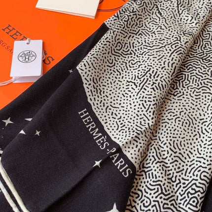 HERMES 26S SCARF 140 IN CASHMERE AND SILK 304681