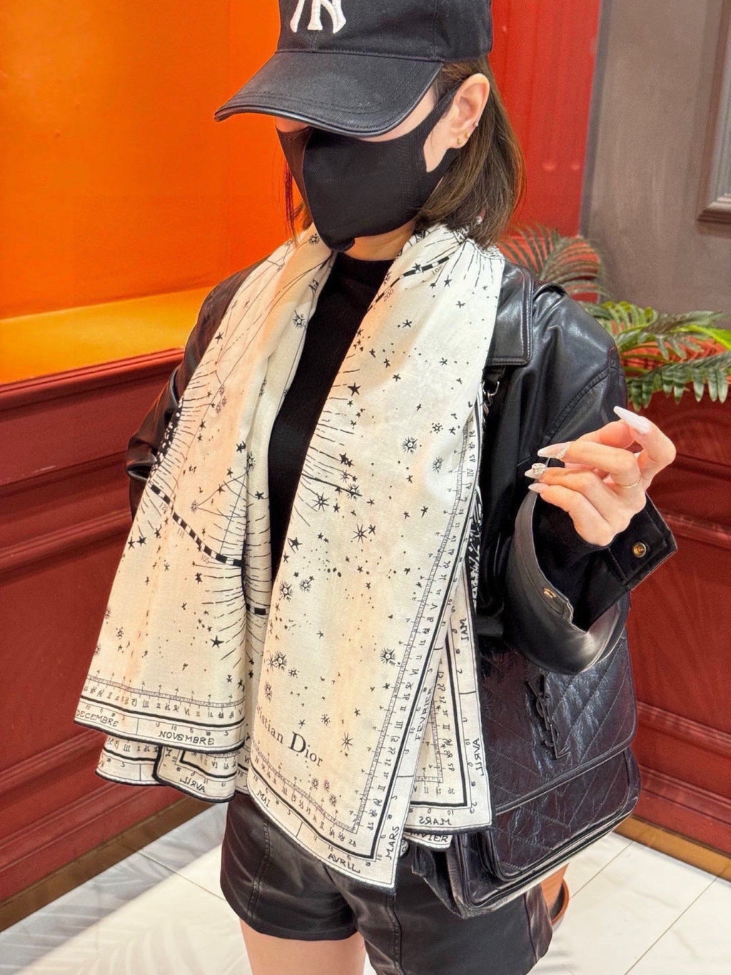 DIOR 26S SCARF 140CM IN CASHMERE SILK 304689
