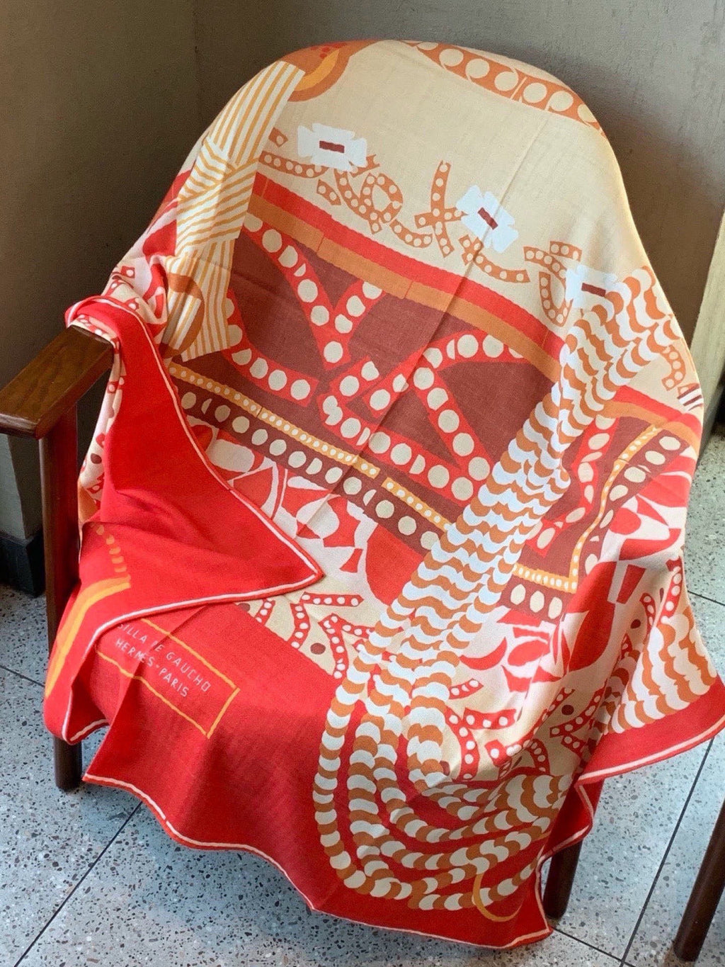 HERMES 26S SCARF 140 IN CASHMERE AND SILK 304706