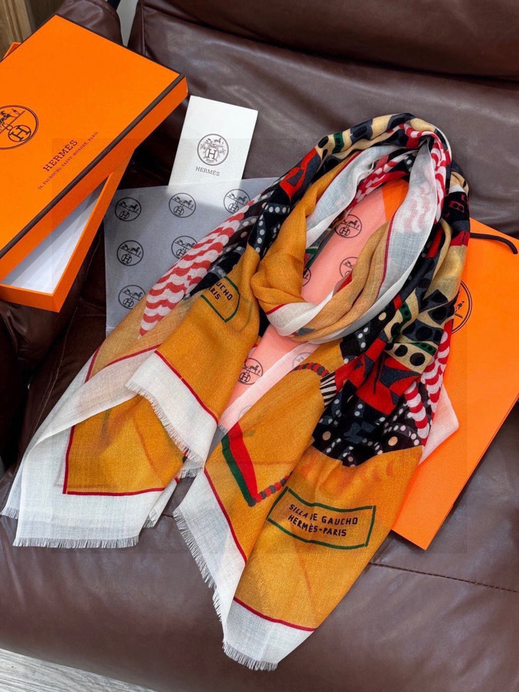 HERMES 26S LONG SCARF 200 IN CASHMERE AND SILK 306083