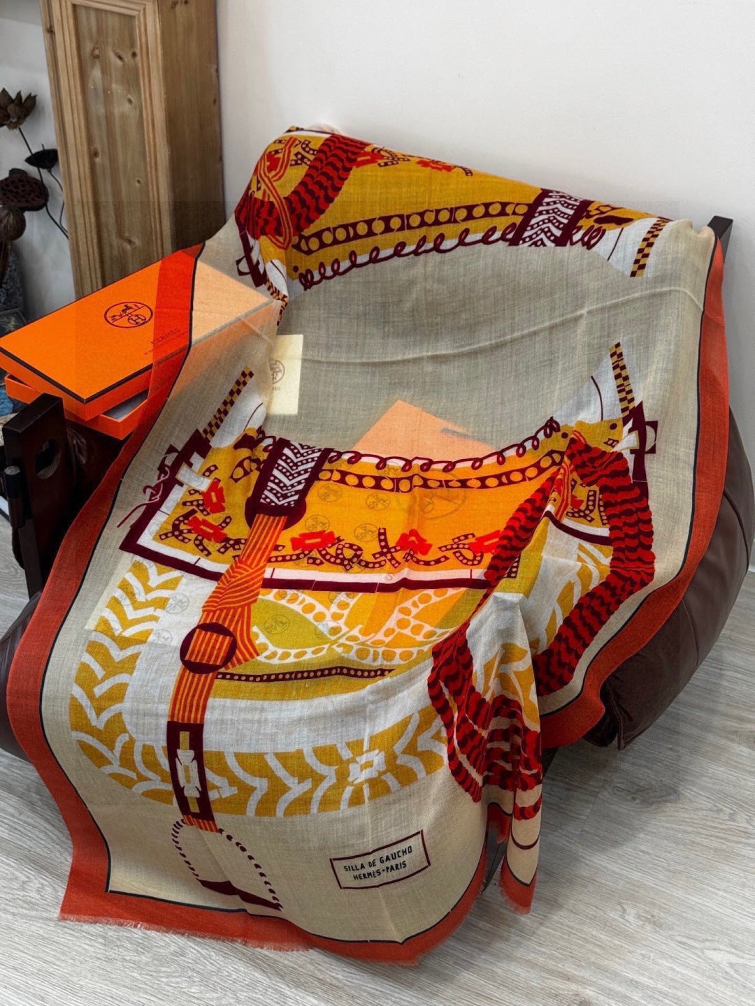 HERMES 26S LONG SCARF 200 IN CASHMERE AND SILK 306085