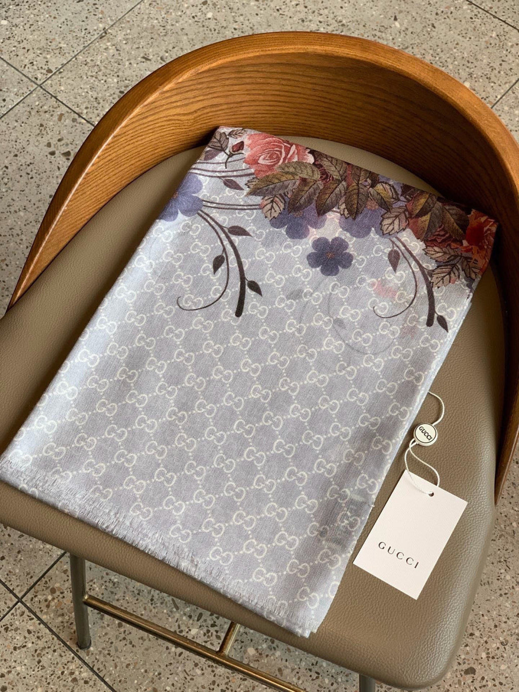 GUCCI 26S SCARF 200 IN CASHMERE AND SILK 306109