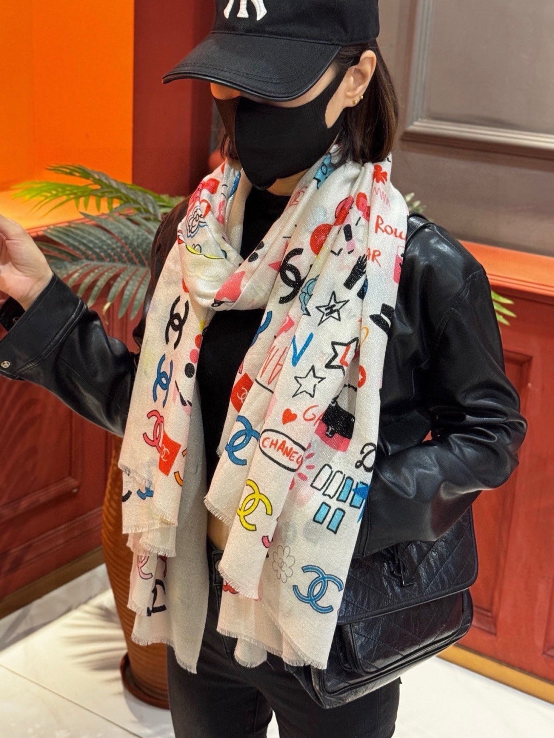 CHANEL 26S SCARF 200 IN CASHMERE AND SILK 307209