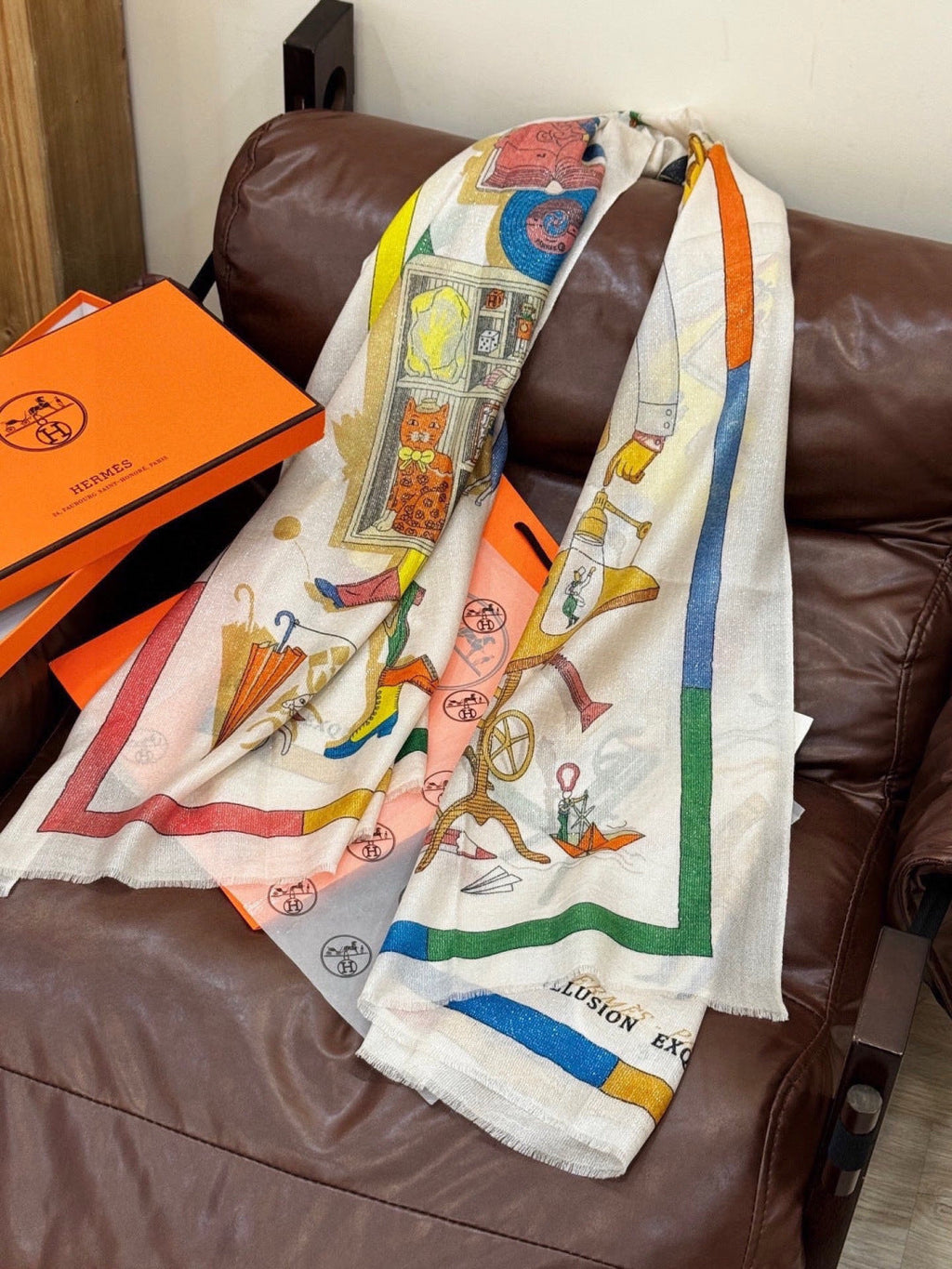 HERMES 26S LONG SCARF 200 IN CASHMERE AND SILK 307235