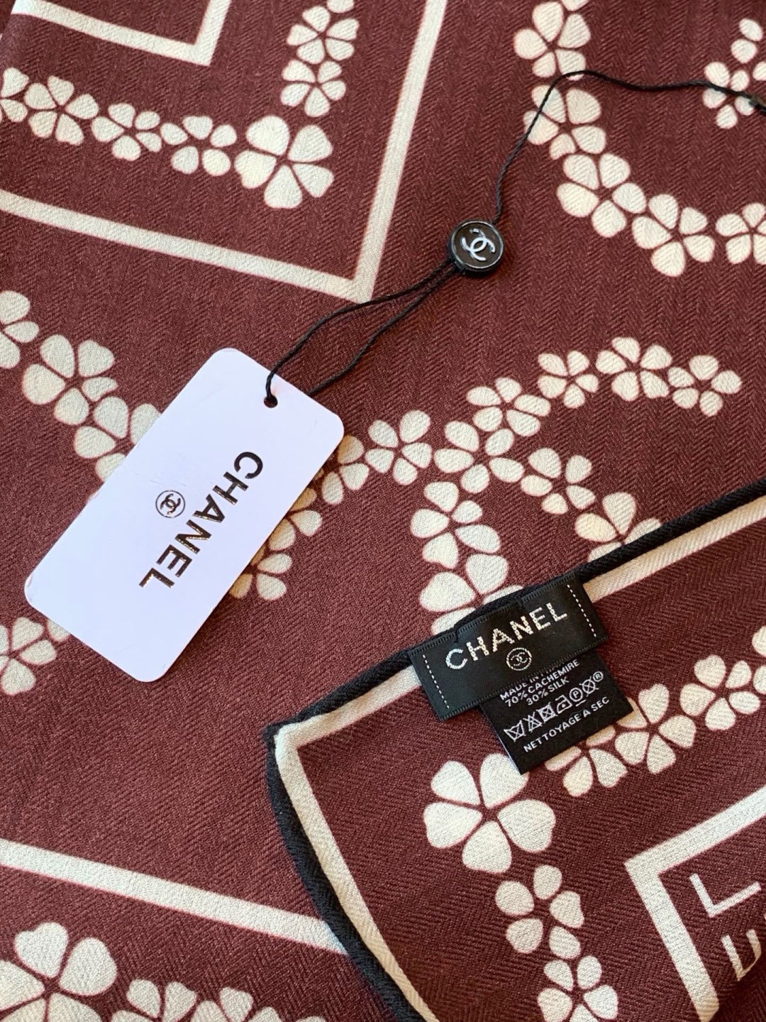 CHANEL 26S SCARF 135 IN CASHMERE AND SILK 309372