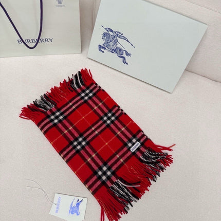 BURBERRY 26S SCARF 155CM IN CASHMERE 309948
