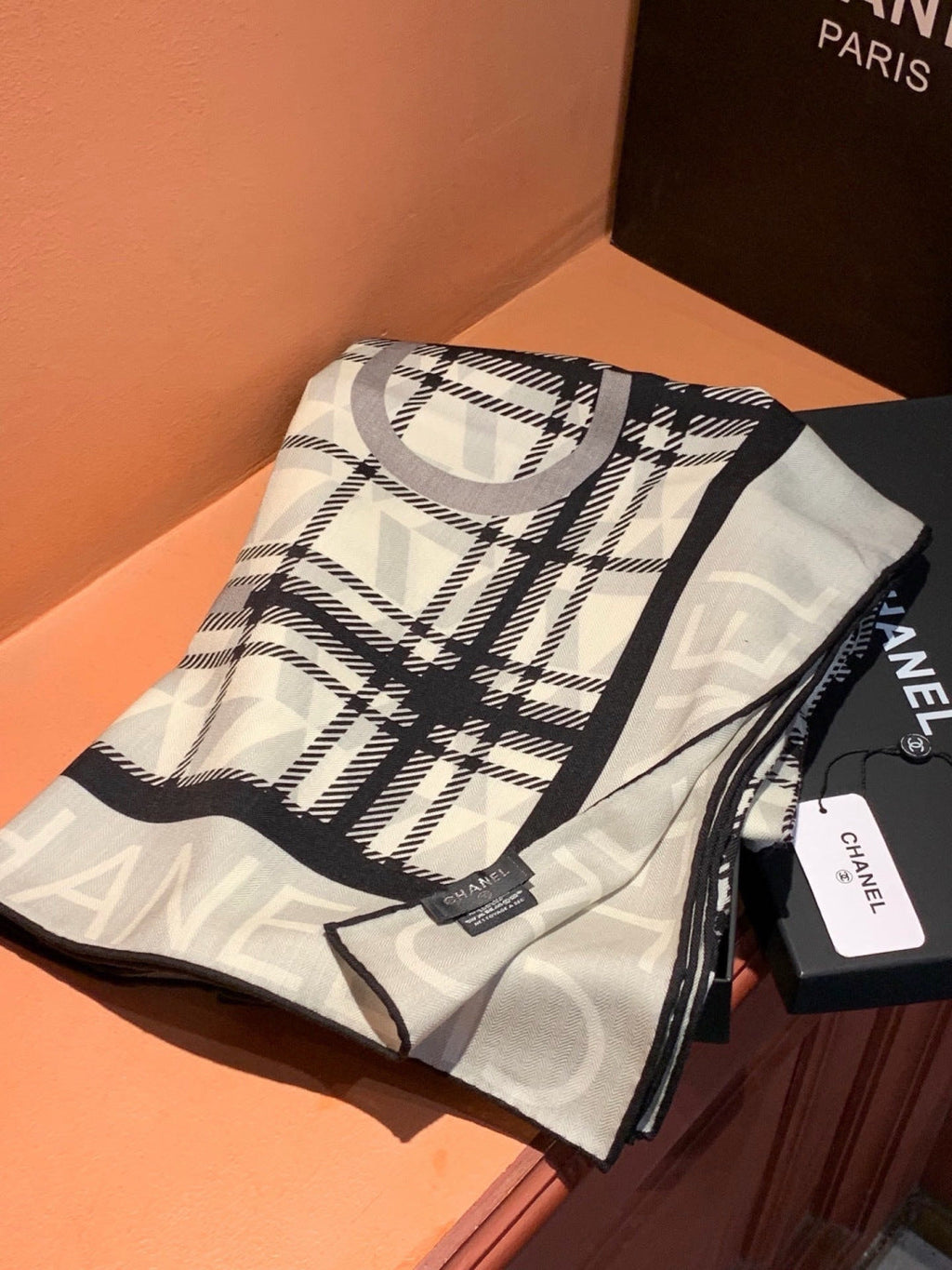 CHANEL 26S SCARF 135 IN CASHMERE AND SILK 309901