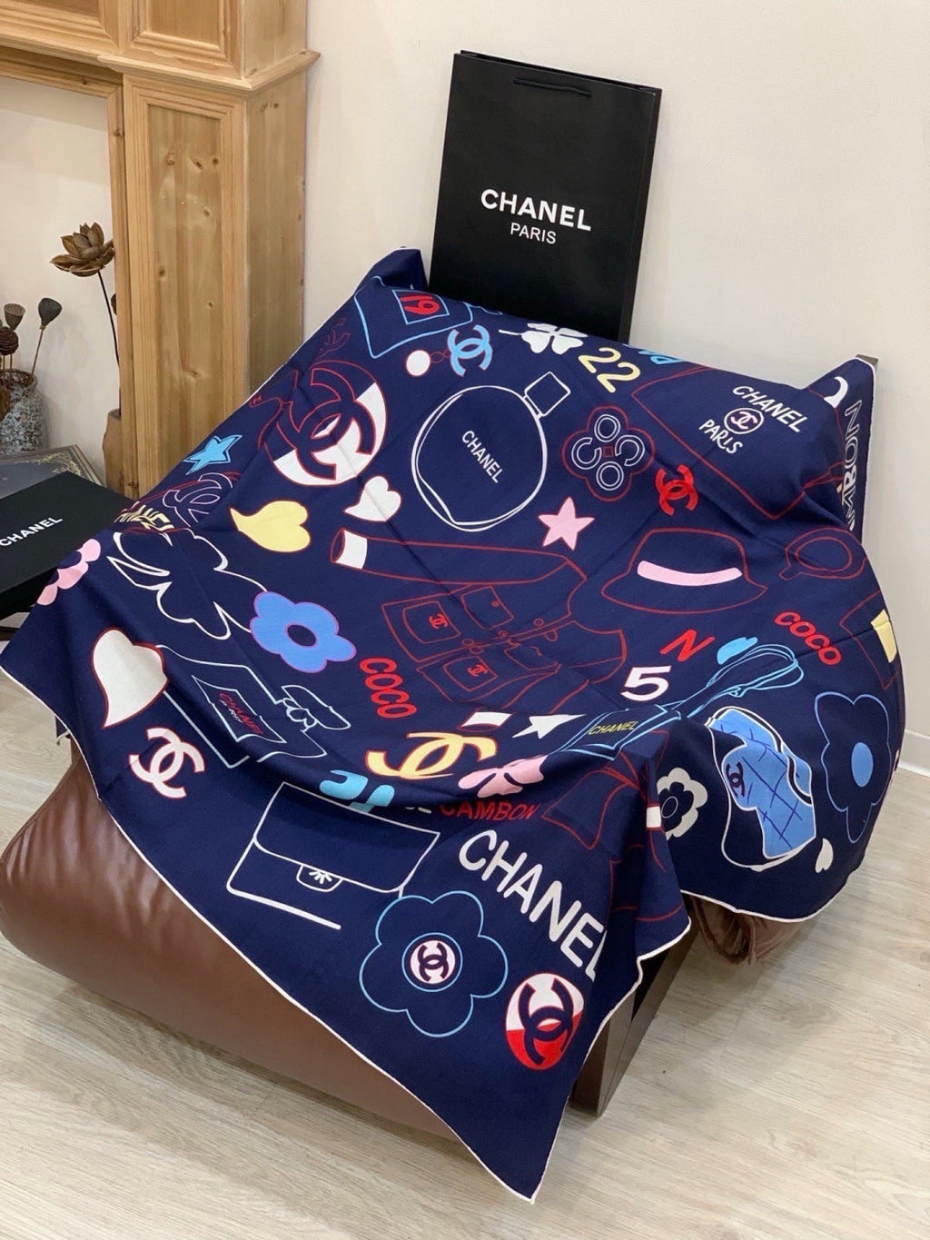 CHANEL 26S SCARF 135 IN CASHMERE AND SILK 309914