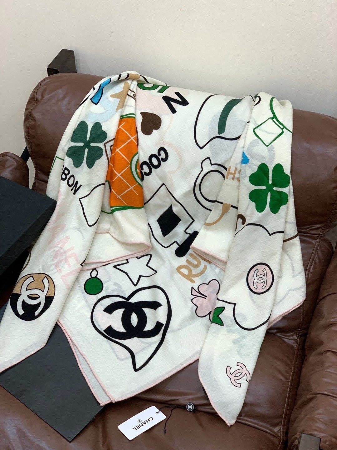 CHANEL 26S SCARF 135 IN CASHMERE AND SILK 309915