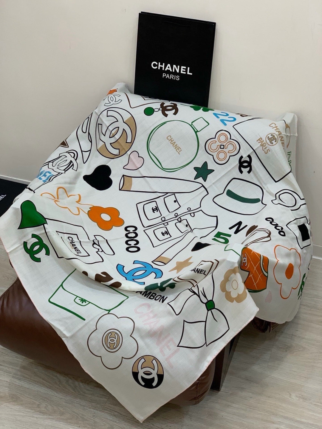 CHANEL 26S SCARF 135 IN CASHMERE AND SILK 309915