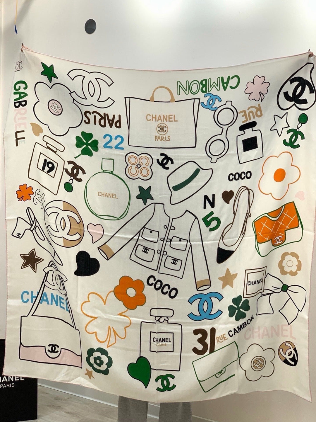 CHANEL 26S SCARF 135 IN CASHMERE AND SILK 309915
