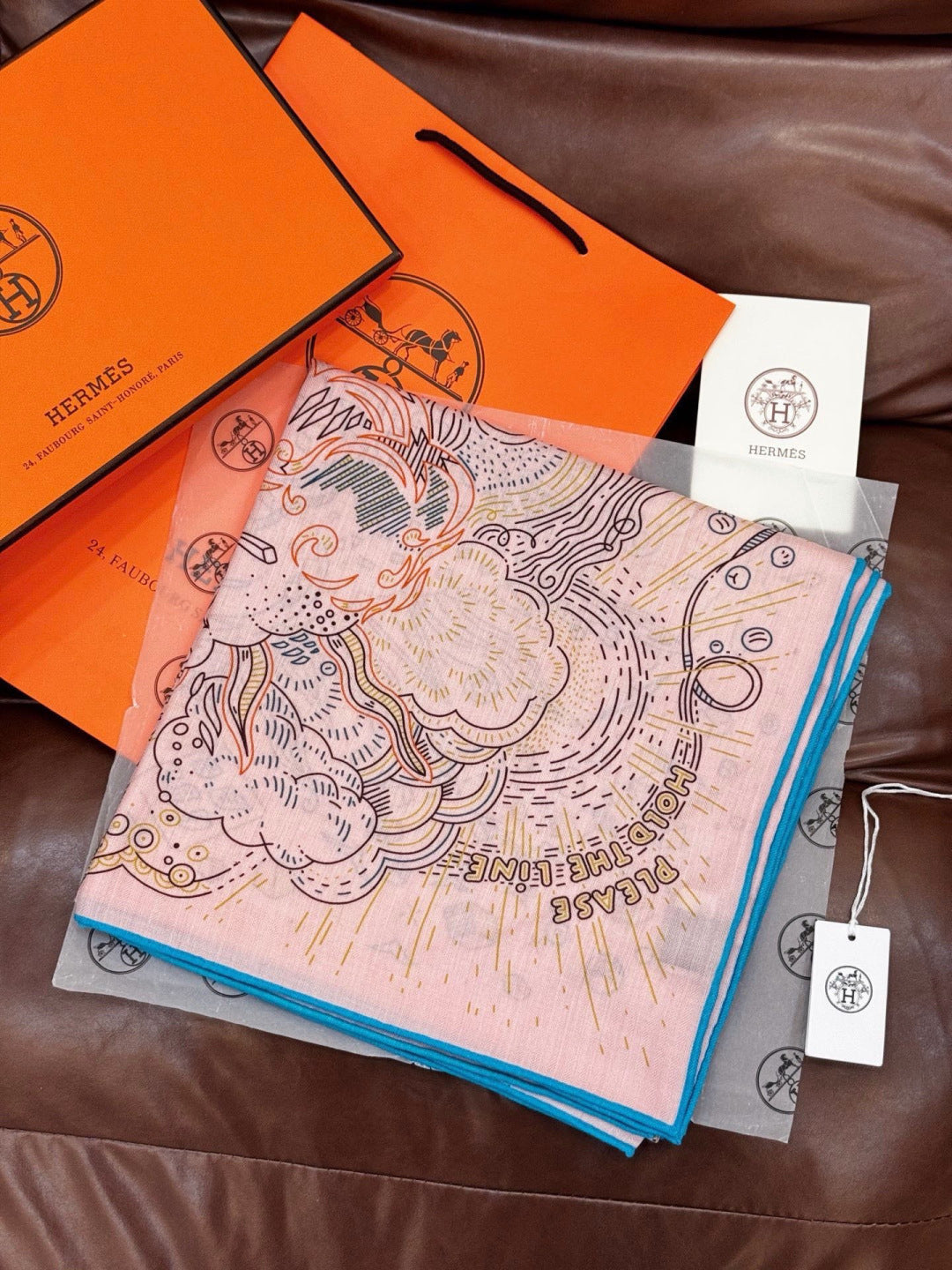 HERMES 26S PRINTED SQUARE SCARF 135 IN SILK 311975