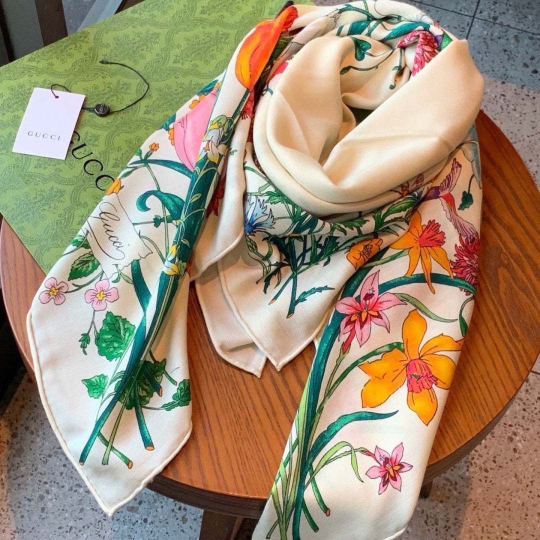GUCCI 26S SCARF 140 IN CASHMERE AND SILK 311983