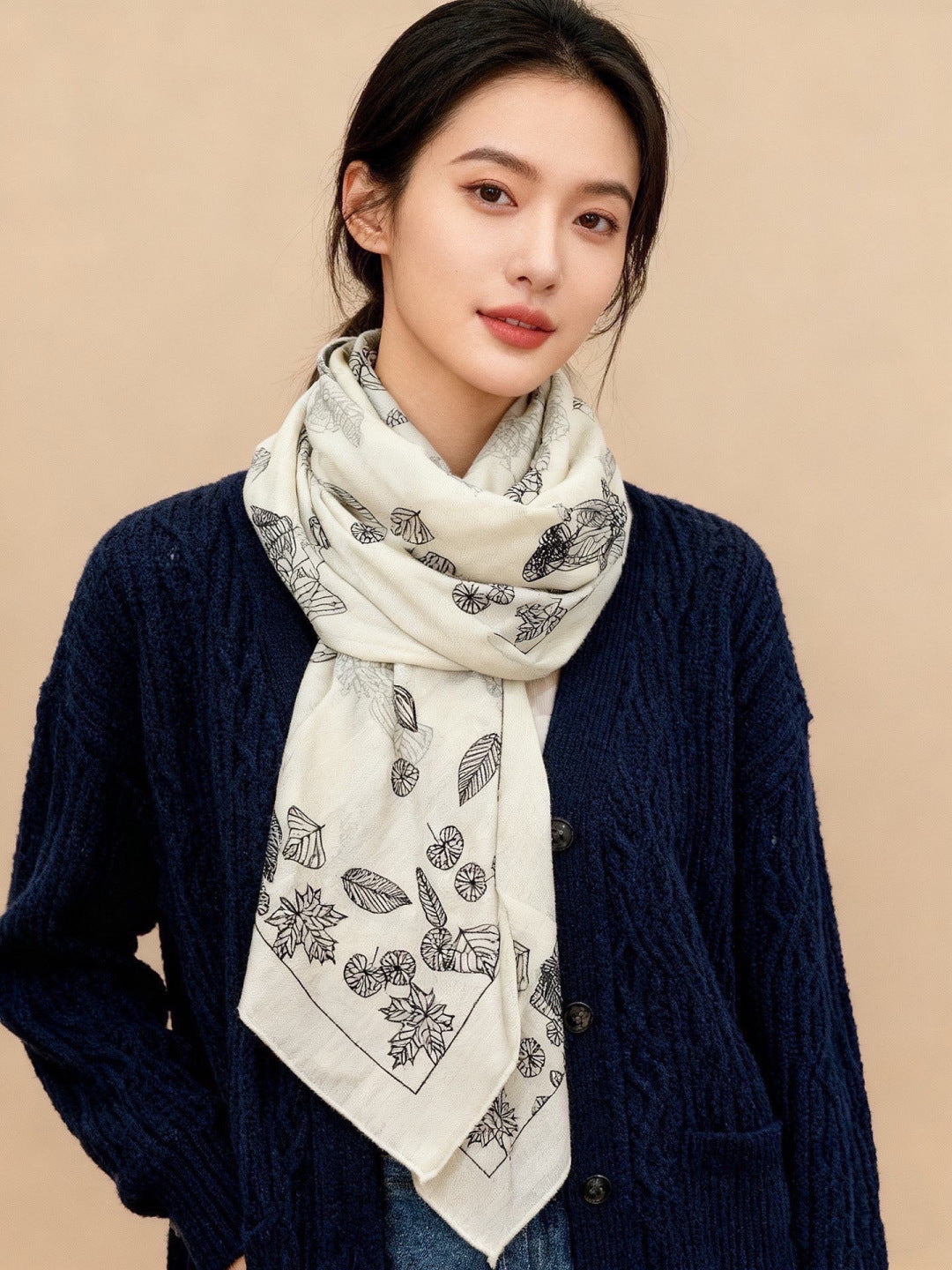 CHANEL 26S SCARF 135 IN SILK AND CASHMERE 313313