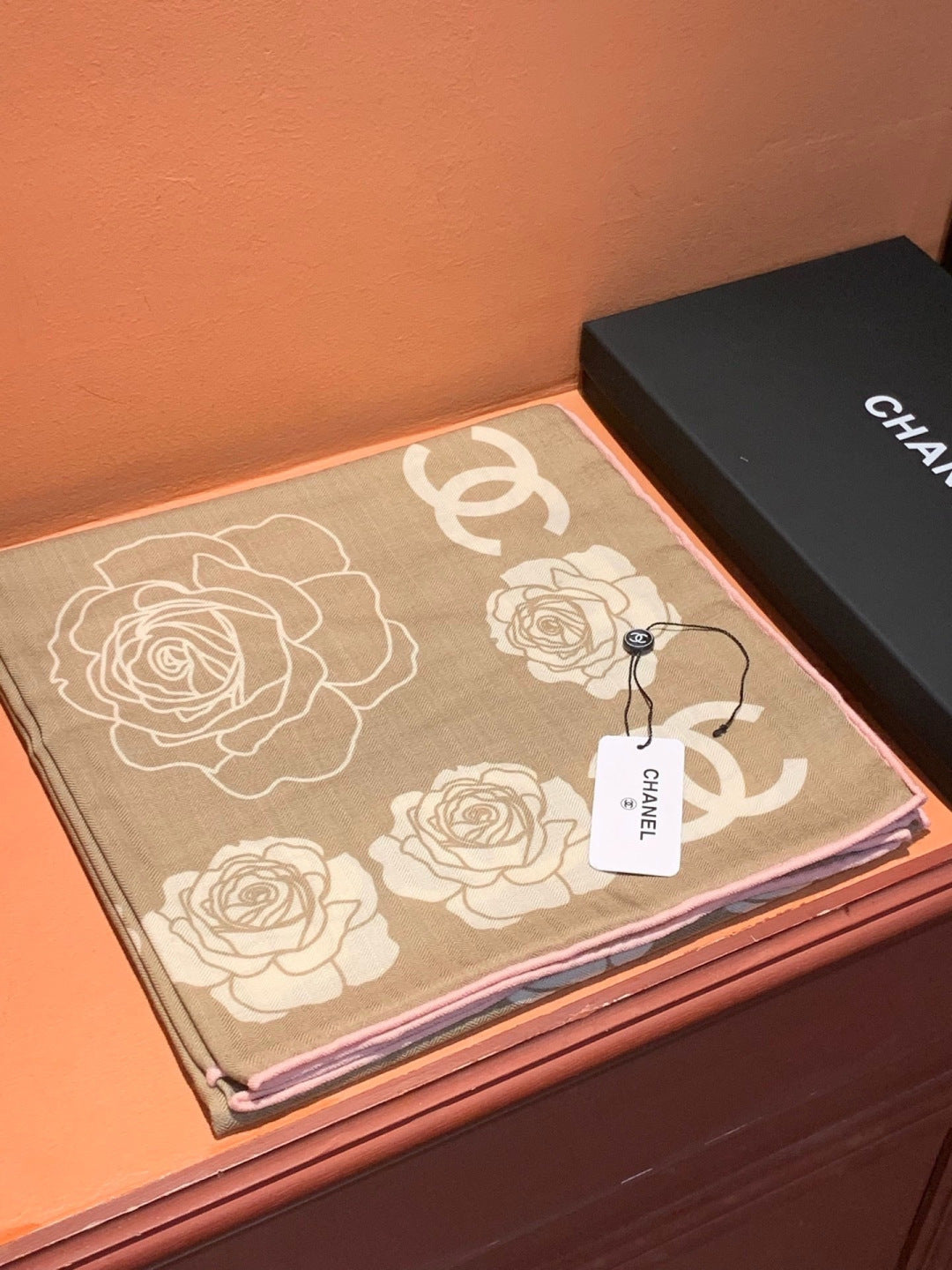 CHANEL 26S SCARF 140 IN SILK AND CASHMERE 313320